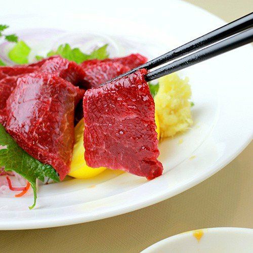 ブロック上赤身(80g)鮮馬刺し 熊本直送 | 菅乃屋 【公式通販サイト